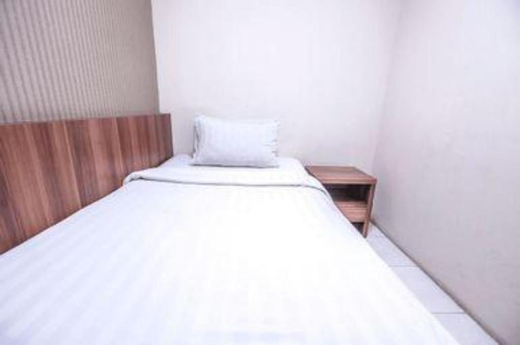 Great Western Hotel & Resort Serpong - Tangerang Eksteriør bilde